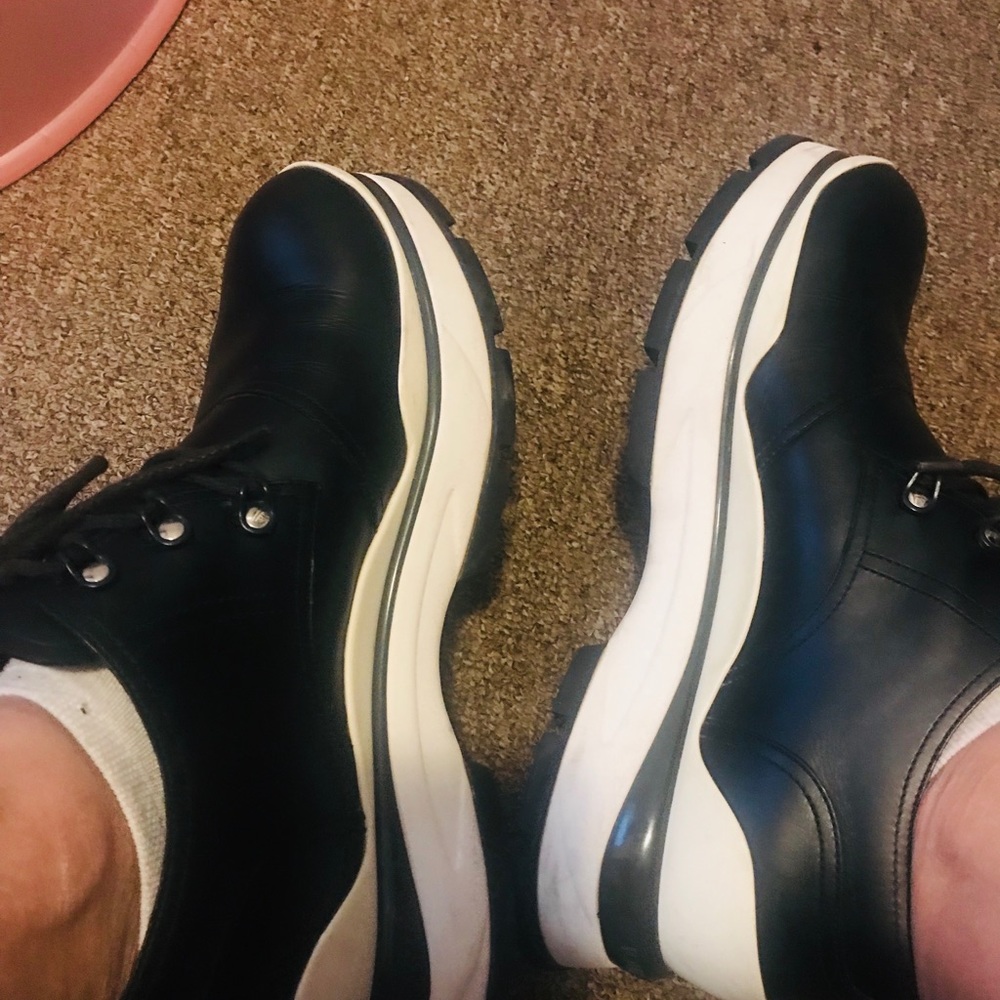 Authentic louis vuitton shoes